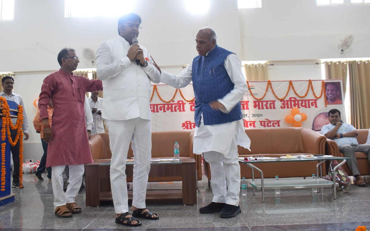mla angered over dm, mp try to settlement