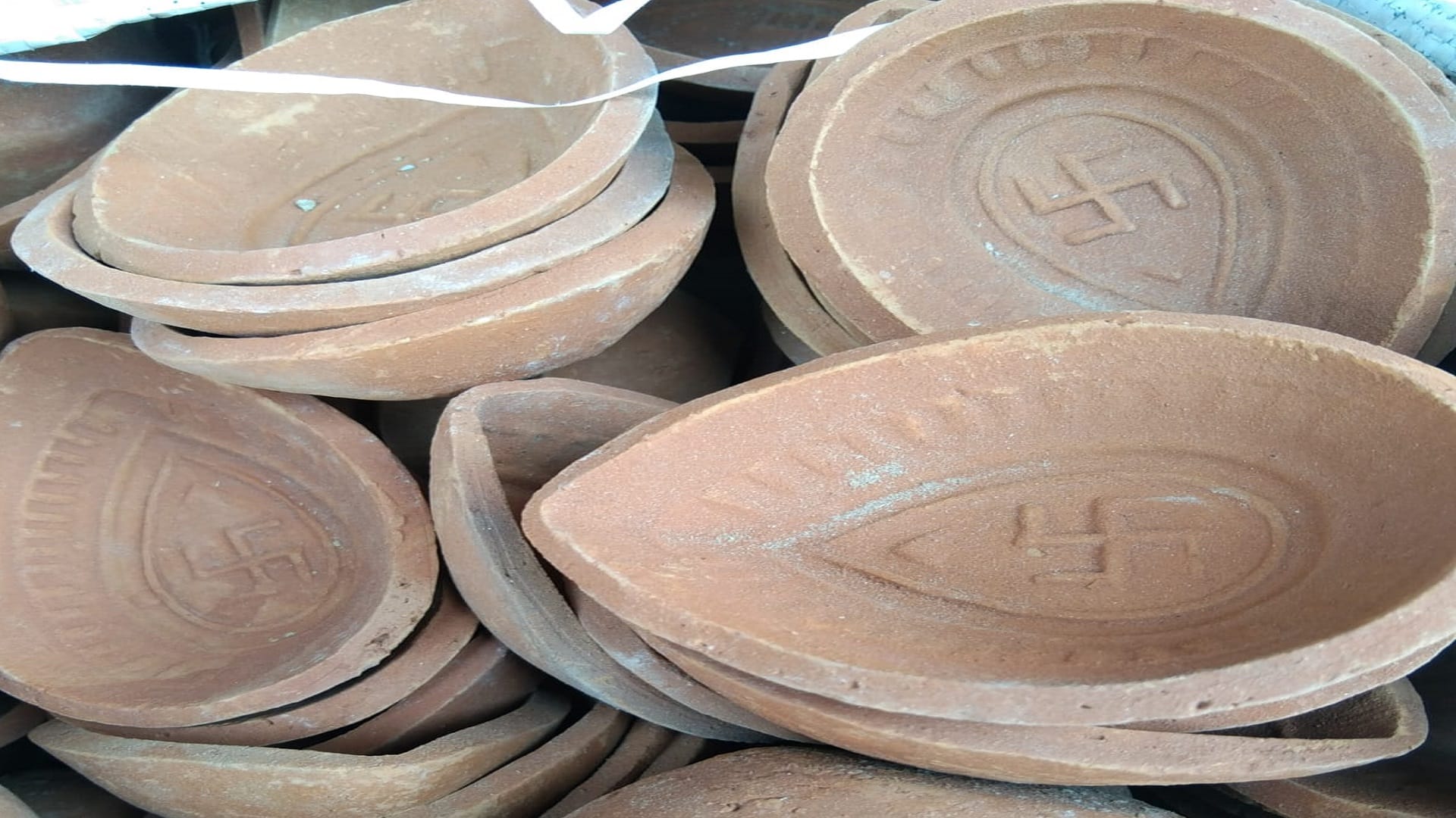 Increased demand for earthen lamps on festivals Demand doubled this year compared to last year