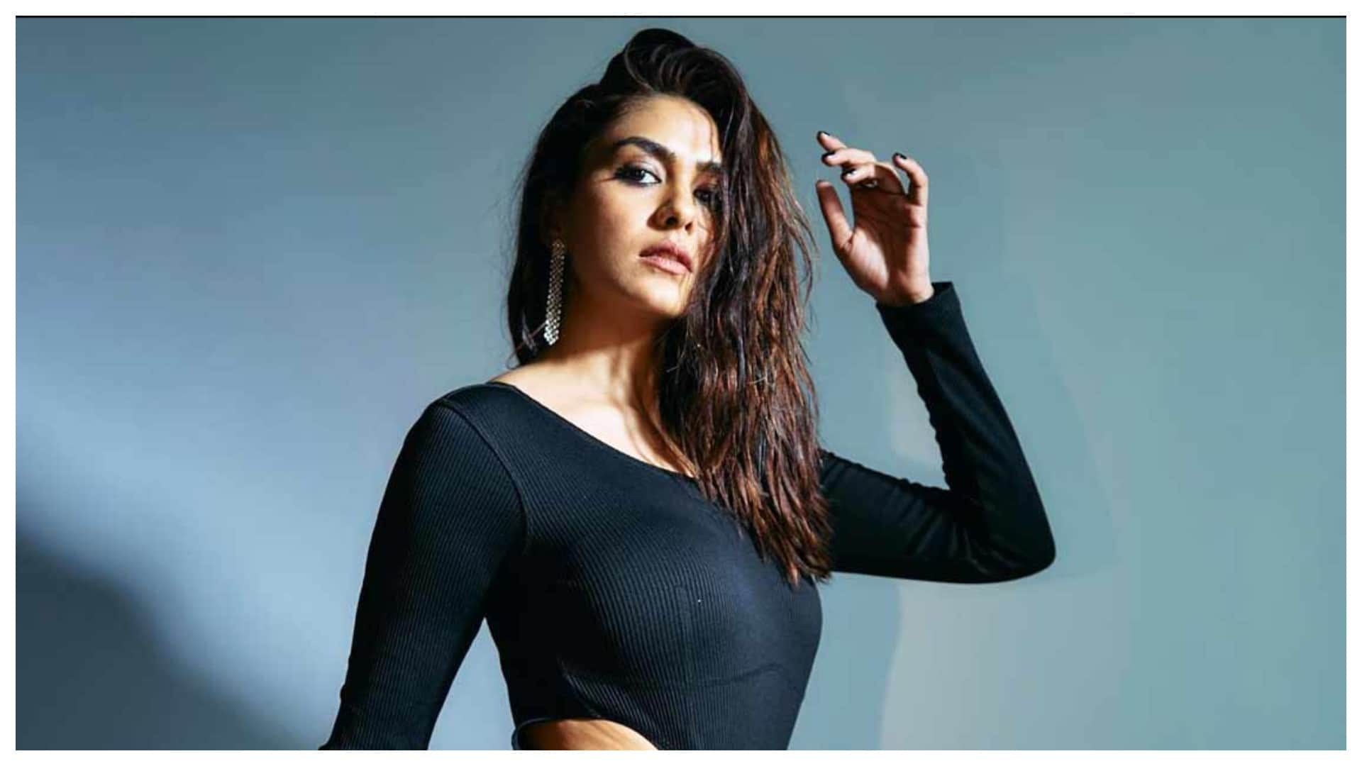 Sita Ramam Actress Mrunal Thakur talks about her marriage Plans dating and Relationship