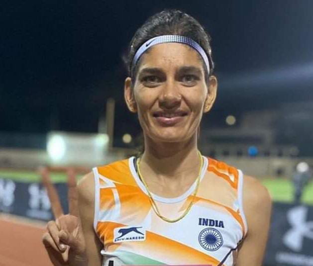 Parul Chaudhary wins Gold in 5 thousands meter race in National games