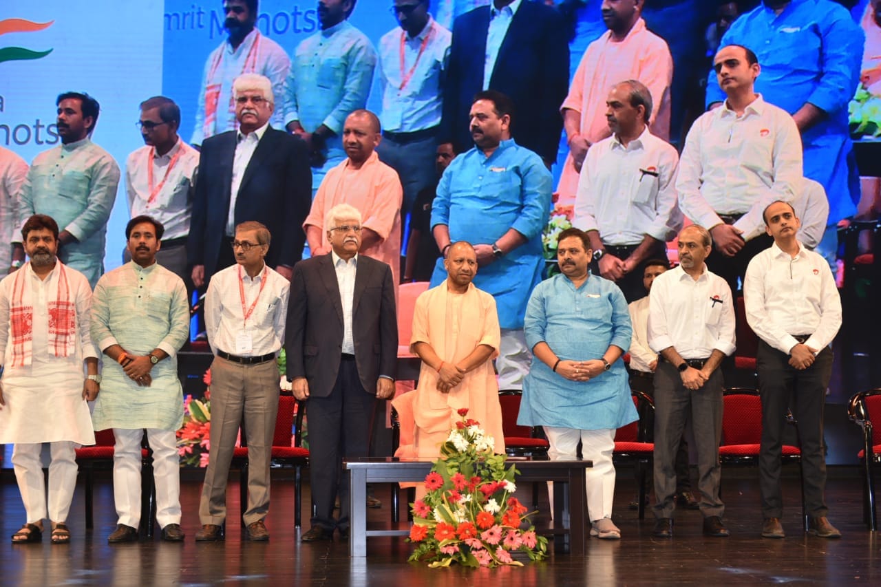 5G internet era in Varanasi CM Yogi said Kashi joined fifth generation of Digital India