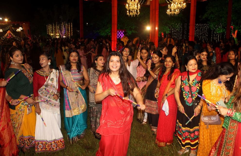 Navratri 2022 glimpse of Gujarat in Kashi varanasi immersed in Navratri with Garba Dandiya nights