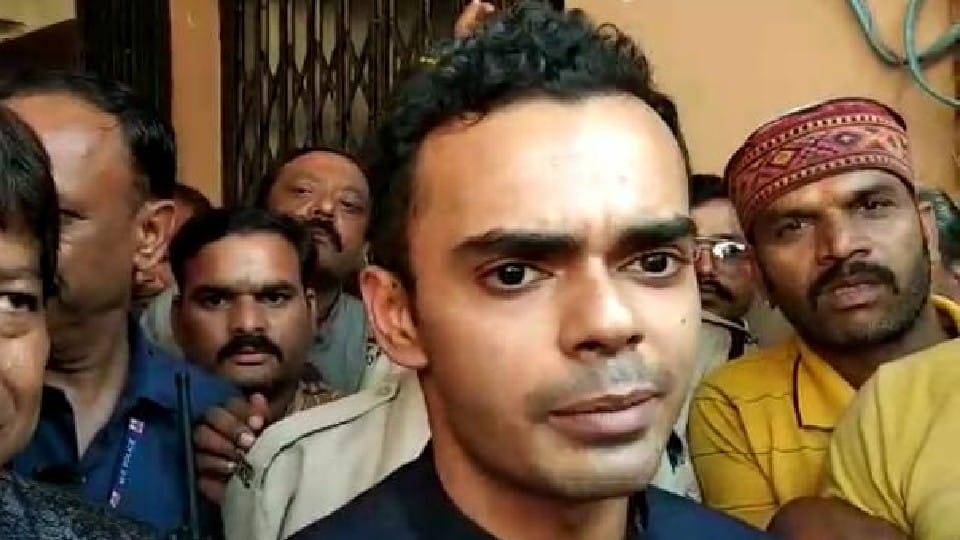 Big statement of CM Shivraj's son, targeted Congress