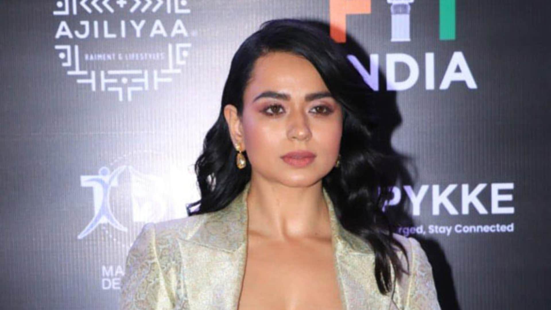 Bigg Boss 16 who is soundarya sharma know about salman khan show contestant career controvesies