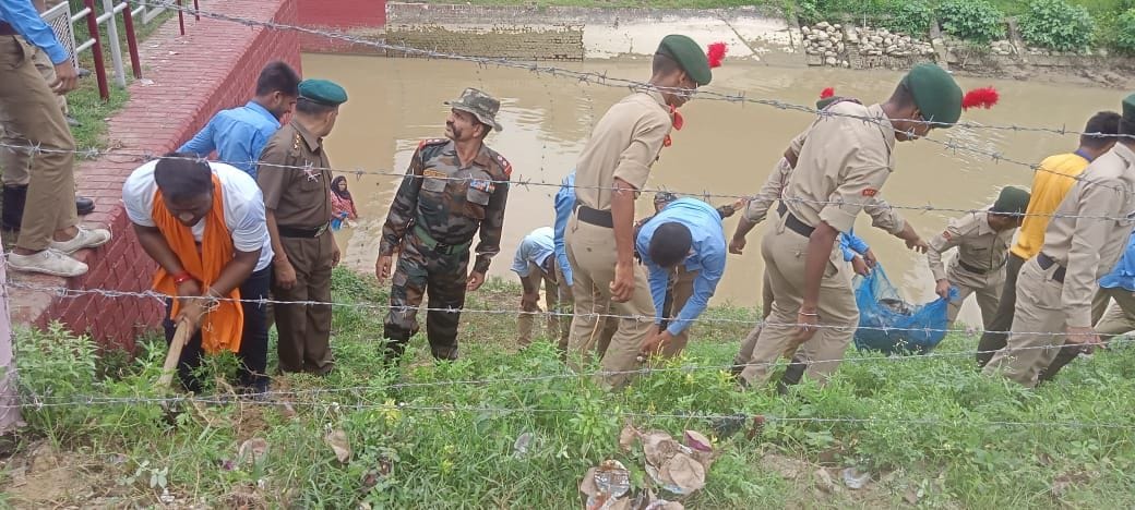 ncc cadets awared about sanitation
