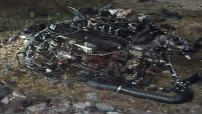 Bhadohi The car of the Uttar Pradesh government nameplate collided with the Rajdhani Express blown up