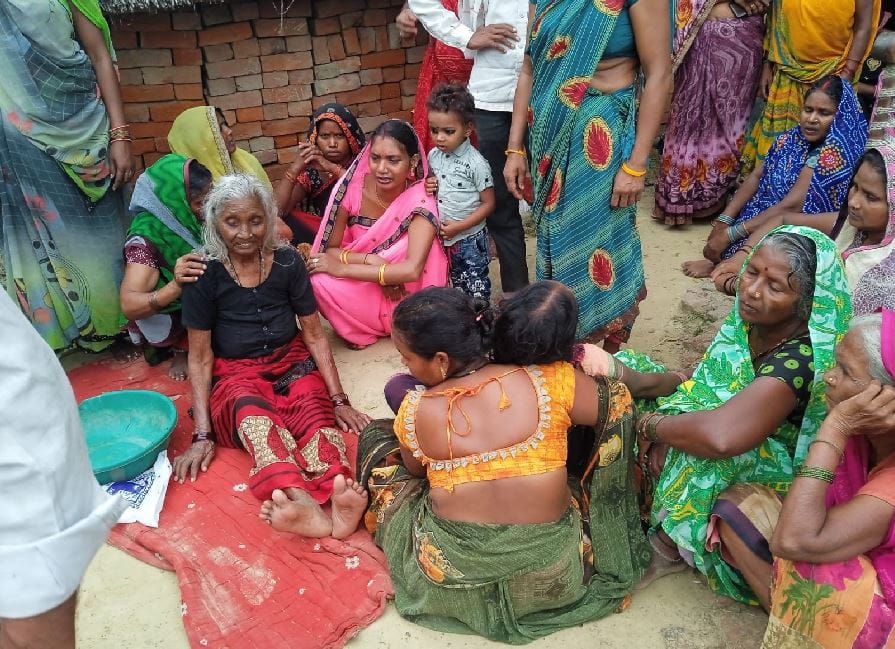 Every eye became moist death of younger sister in Jaunpur caused deep shock to elder sister