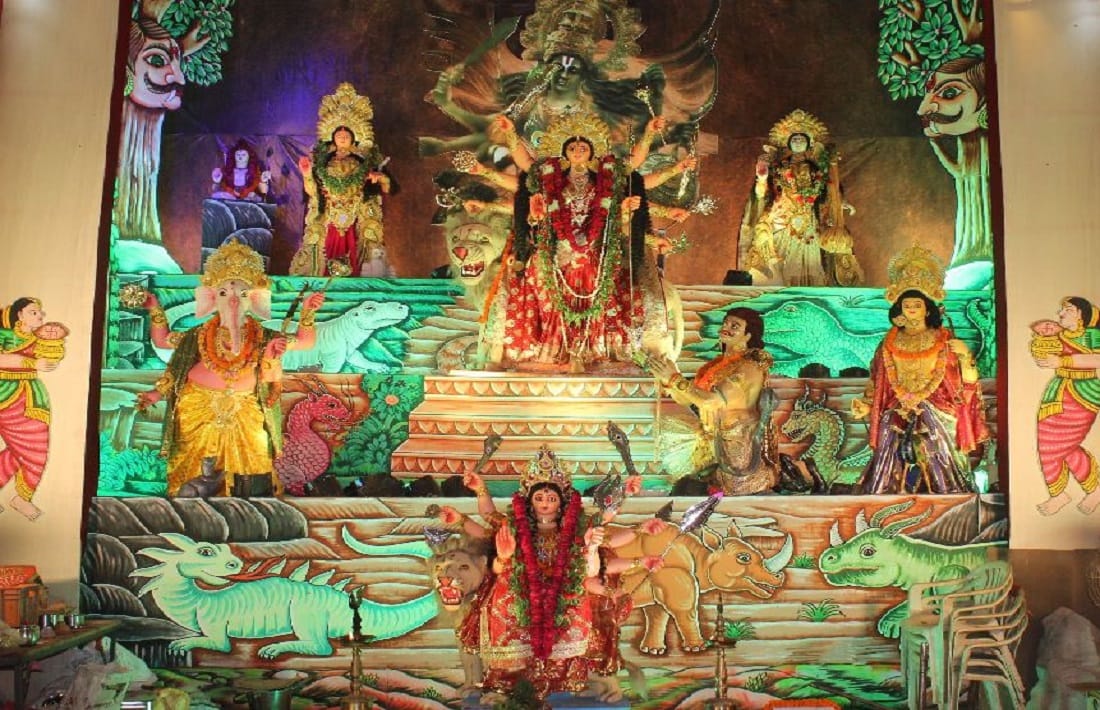 Navratri 2022 Mini Bengal decorated in Kashi varanasi grand durga puja pandal see in photos