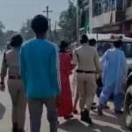 पुलिस ने छह नाबालिगों को दबिश के दौरान पकड़ा है।