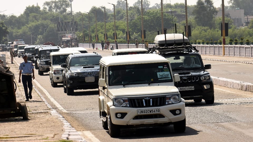 Home Minister Amit Shah in state tour from today, high alert in many districts of Kashmir including Jammu