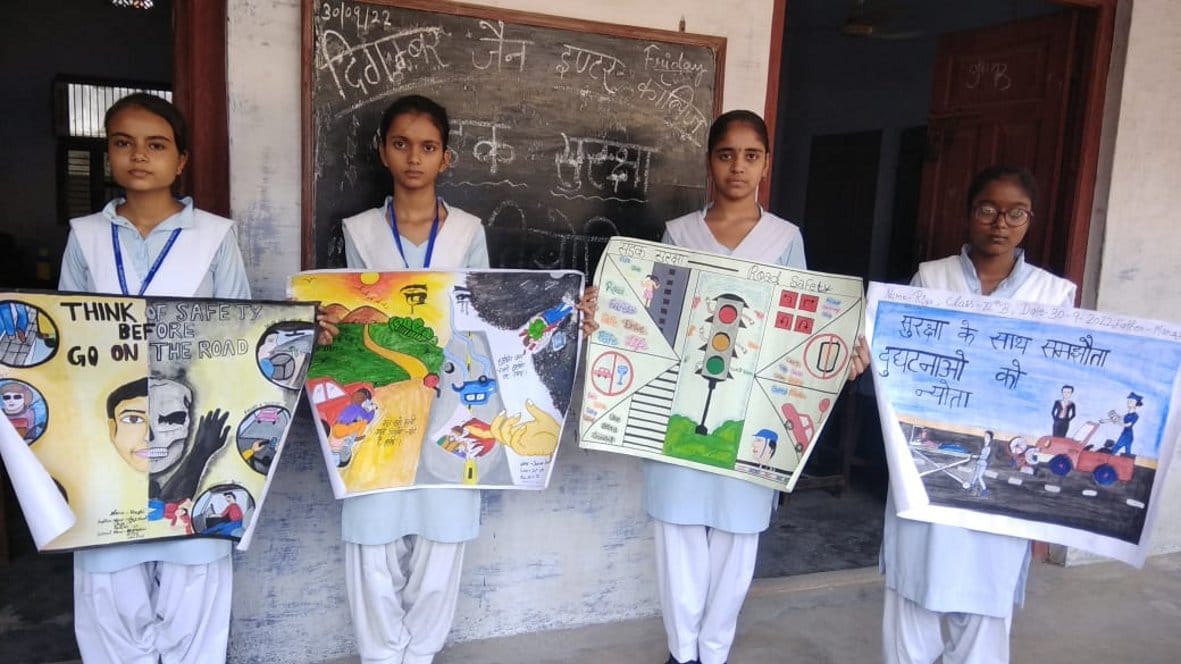In the painting competition, the students expressed their feelings