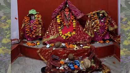 Navratri 2022: Here slippers and sandals are offered to Mother Goddess, know the reason behind it