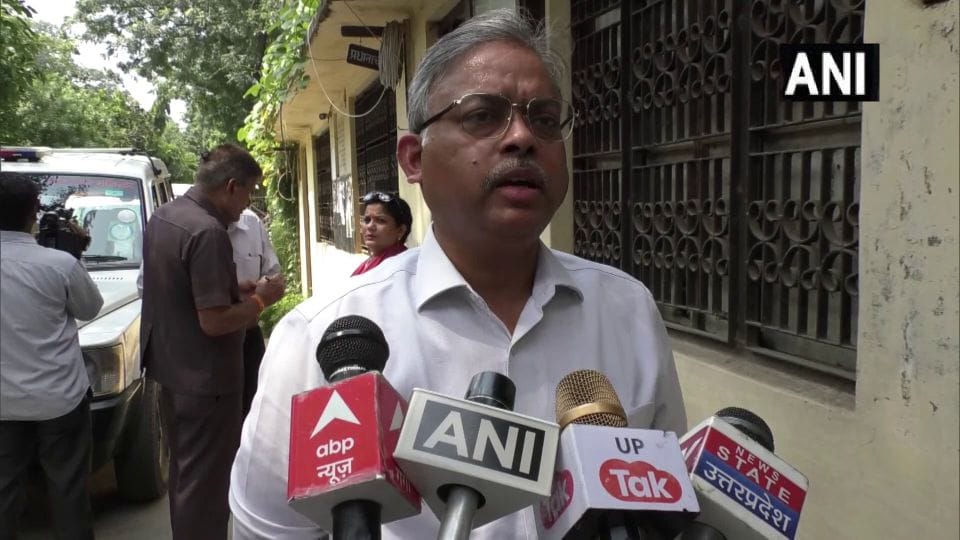 dispute of seniority comes out between two teachers in investigation Hijab burqa case in Agra