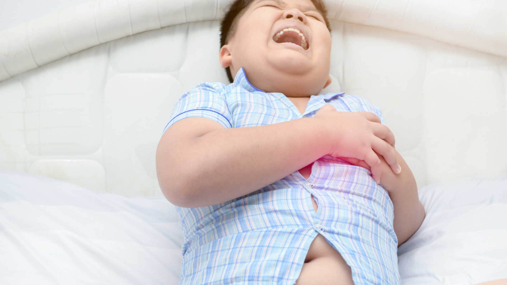 Unicef Child Protection Parenting Tips What Should Parents Do First If Child Suddenly Becomes ill In Hindi