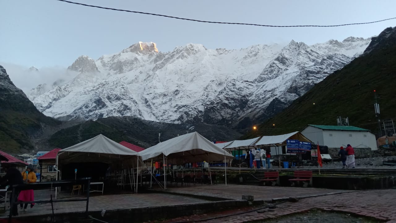 Uttarakhand news: Avalanche in kedarnath third time in nine days after heavy snowfall today