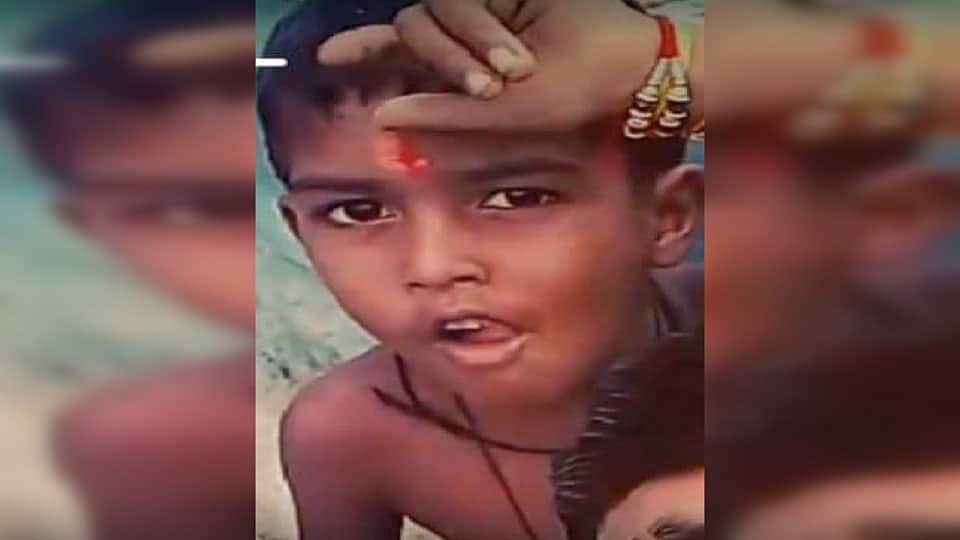 accused who sacrificed a six-year-old child in delhi had sprinkling blood on calendar of shiva