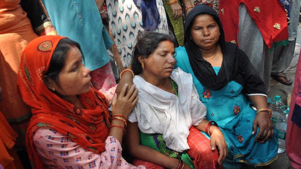 Tension after Manish murder in Nand Nagri several companies of police and paramilitary forces deployed