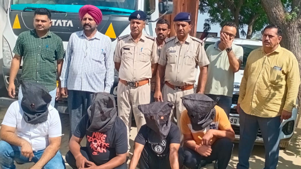 Four arrested for illegally supplying liquor in Sirsa