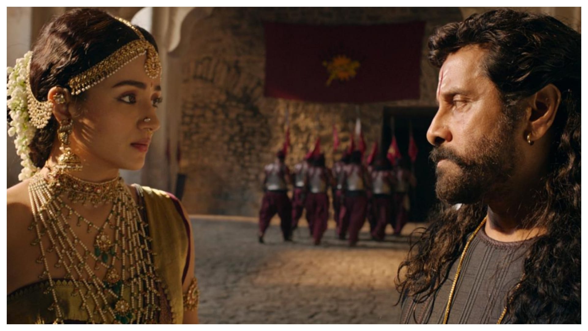 Ponniyin Selvan Part 1 Day 2 Box Office Collection: Mani Ratnam Aishwarya Rai Bachchan movie doing Good