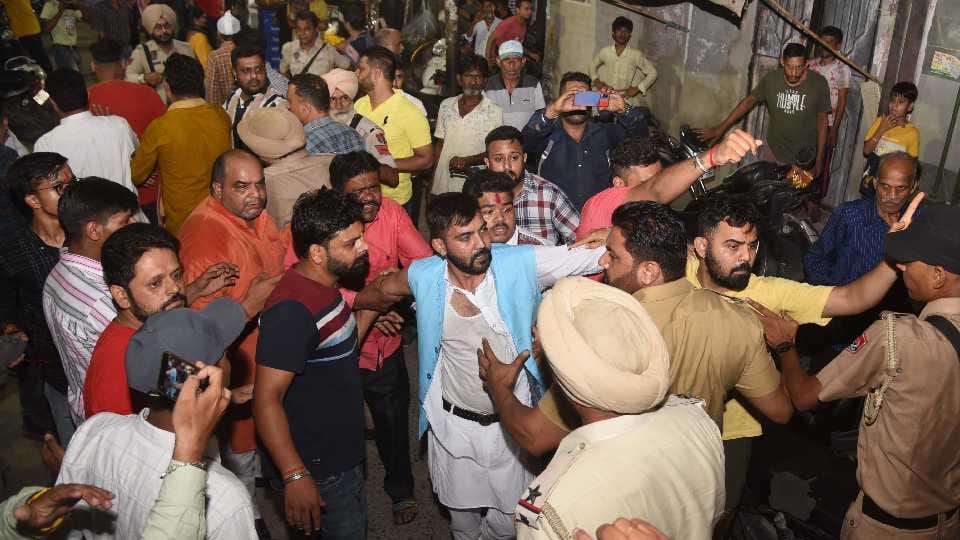 Anti Social elements quarreled in temple in Ludhiana of Punjab
