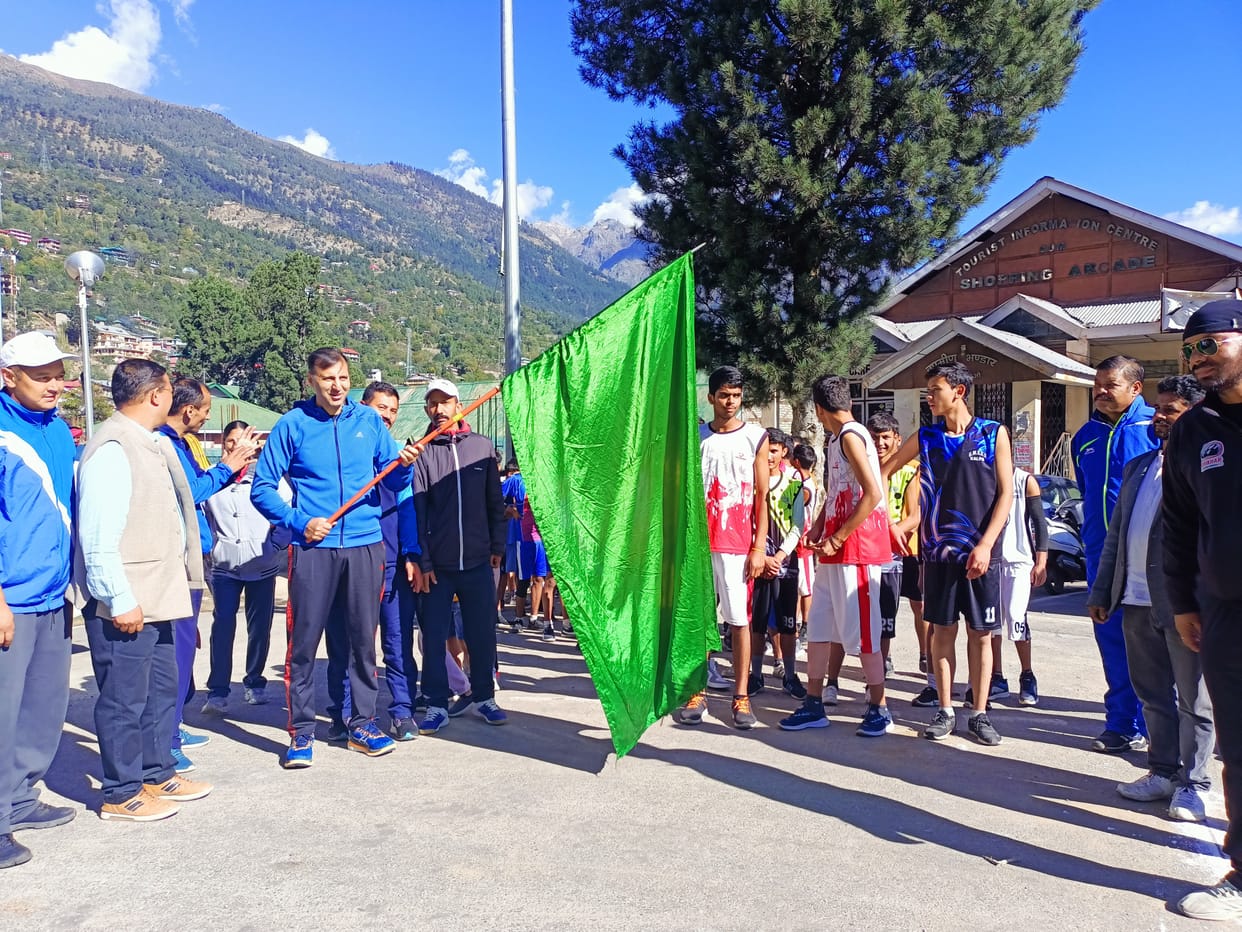 deepak first in merathon