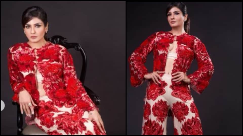 Raveena Tandon show cleavage in his latest photoshoot actress bold pictures getting viral on social media