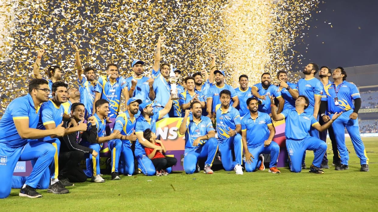 RSWS 2022 final India Legends Beat Sri Lanka Legends Sachin Tendulkar out for ducks Naman Ojha hits century