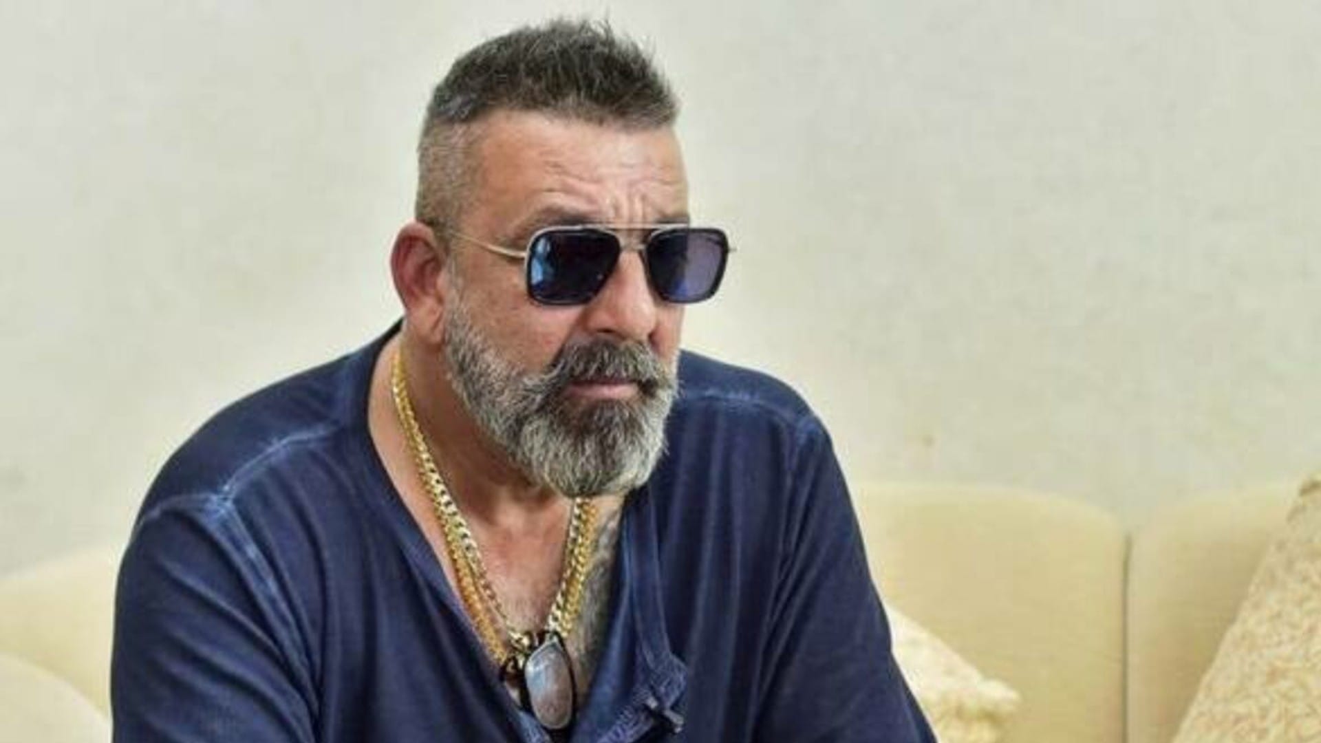 Sanjay Dutt Shared his video from Lage Raho Munna bhai on Gandhi Jayanti