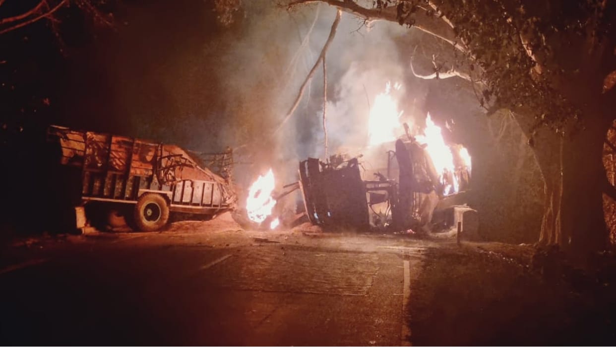 Sitapur: 4 killed in tractor-trolley and diesel-filled tanker collision