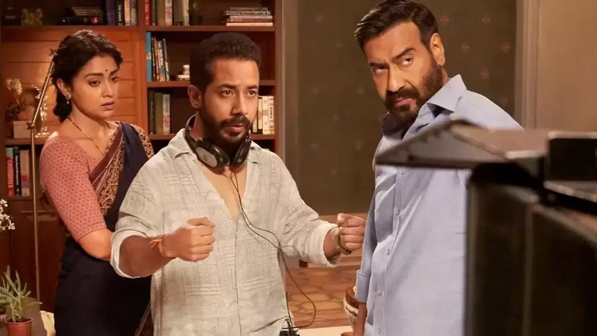 Drishyam 2 Box Office Collection: Abhishek Pathak Directed Ajay Devgn Tabu movie Performance on second Day