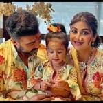 अपने परिवार के साथ शिल्पा शेट्टी