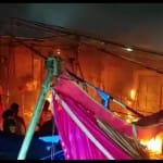 दुर्गा पूजा पंडाल में लगी थी भीषण आग