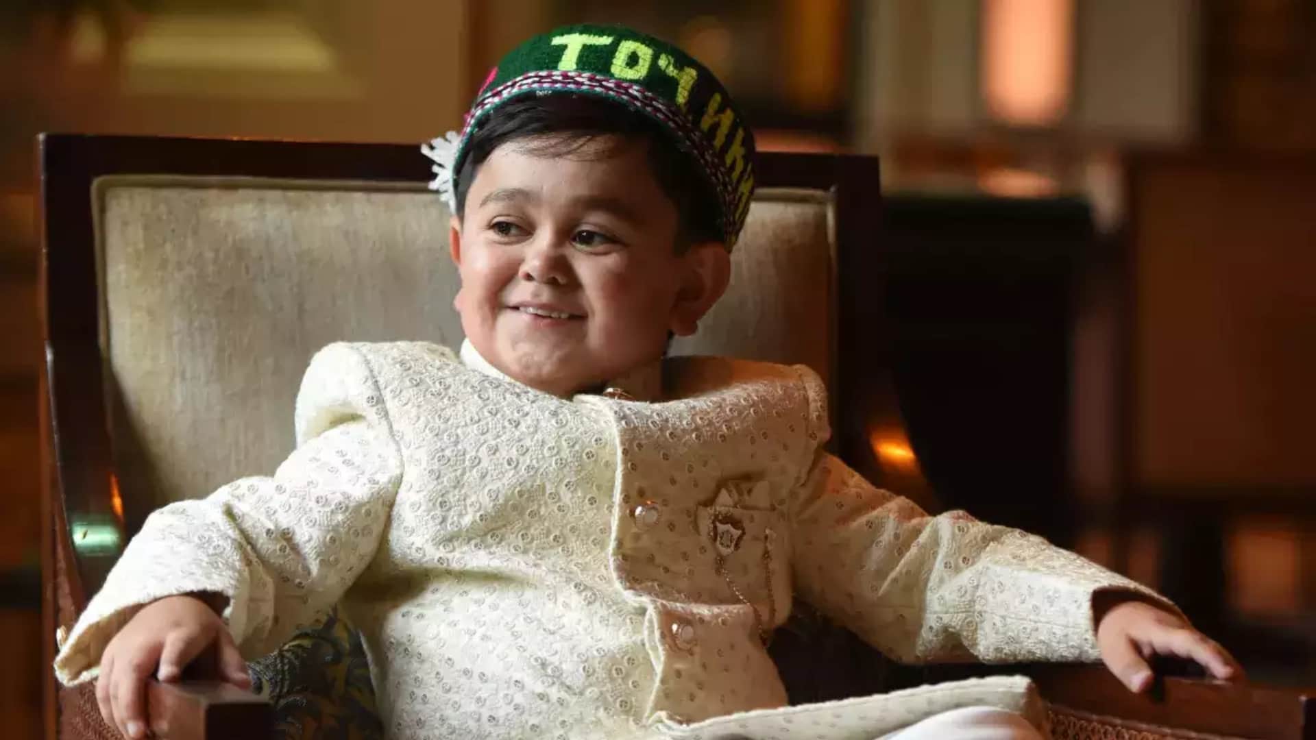 Bigg Boss 16: World smallest singer and salman khan show contestant abdu rozik viral songs on internet