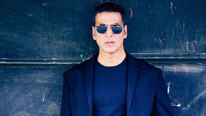 Bollywood Superstar Akshay Kumar Childhood Photo goes viral on social media