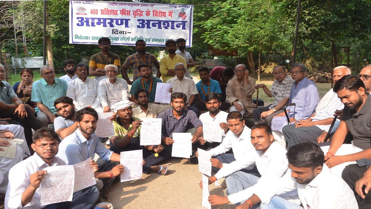 Students write blood letter to President, Prime Minister, Governor in protest against fee hike