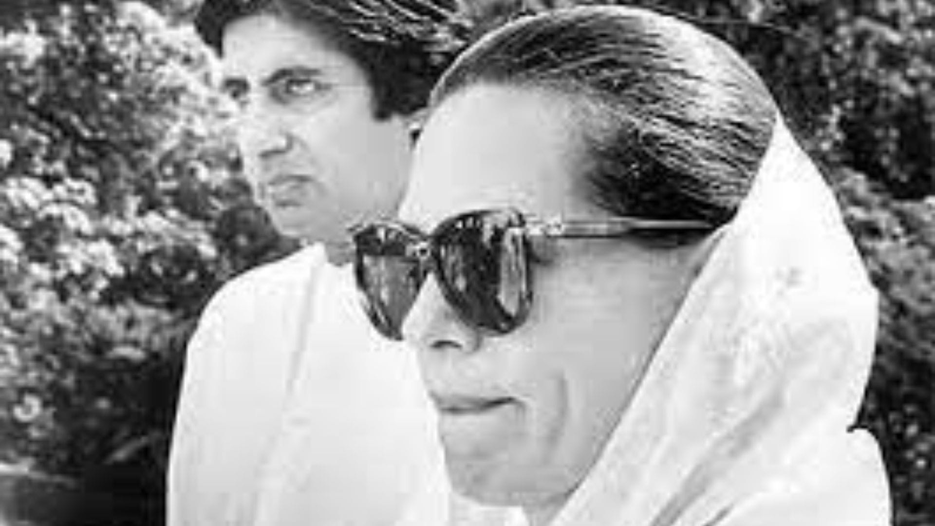 amitabh bachchan birthday rajeev gandhi brings amitabh bacchan in politics know about actor political career