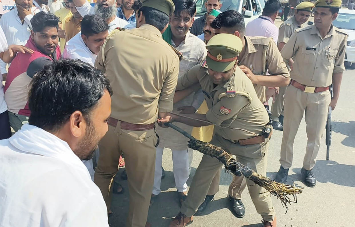 The anniversary of the Lakhimpur Kheri incident was celebrated by burning the effigy of the minister.