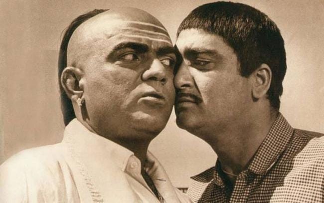 Bollywood Gossips: When Manna Dey refused to sing with Kishore Kumar for padosan song ek chatur naar