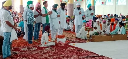 Tribute meeting lasted for four hours