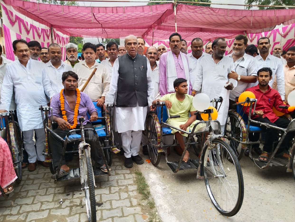 assistance apparatus distributed in 76 handicapped
