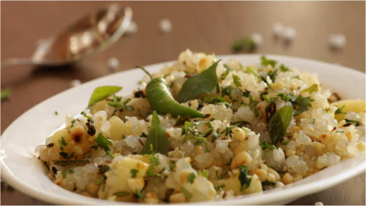 Navratri Durga Puja 2022 Khichdi Bhog Recipe How To Make Khichuri Easy Recipe In Hindi