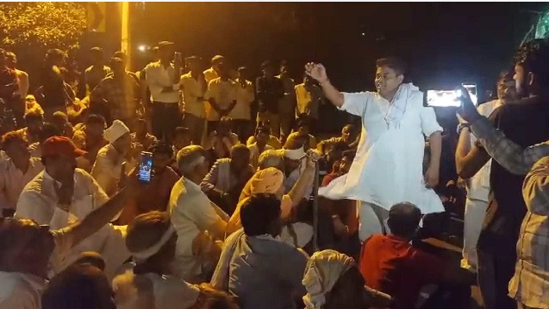 Meerut Deepak Murder Case: Victim father has demanded to Minister Somendra Tomar for action