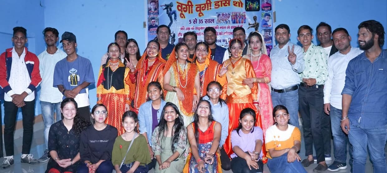 45 artists reached the finals of boogie-boogie dance show