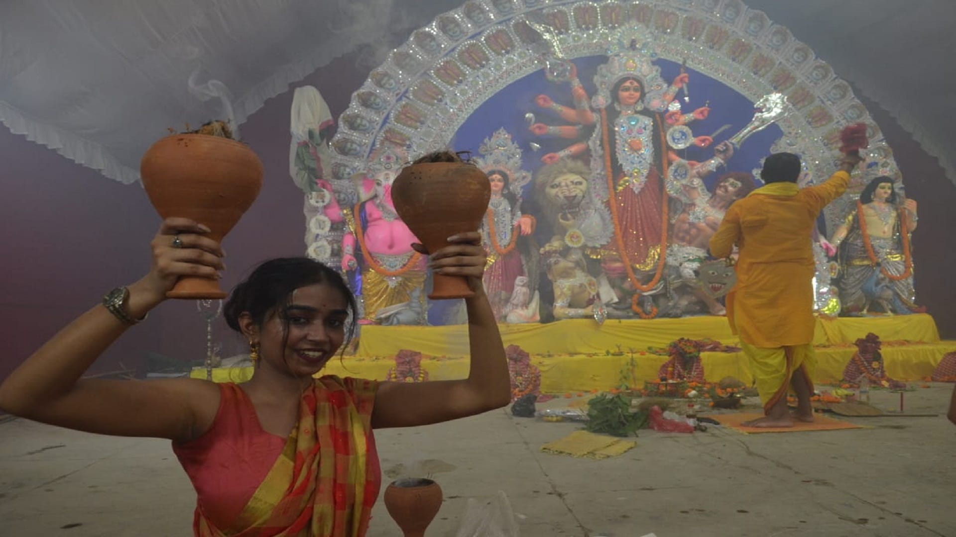 Shardiya Navratri  Navratri 2023 This time Maa Durga will not come on lion know auspicious and inauspicious ef