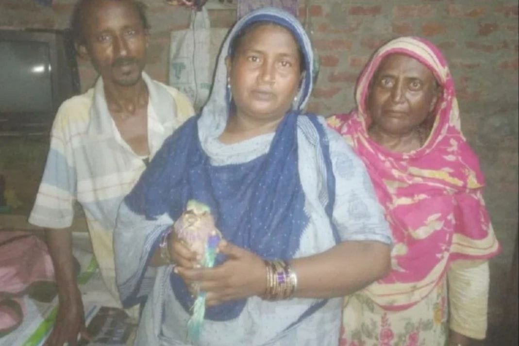muslim family shows neelkanth in deoria