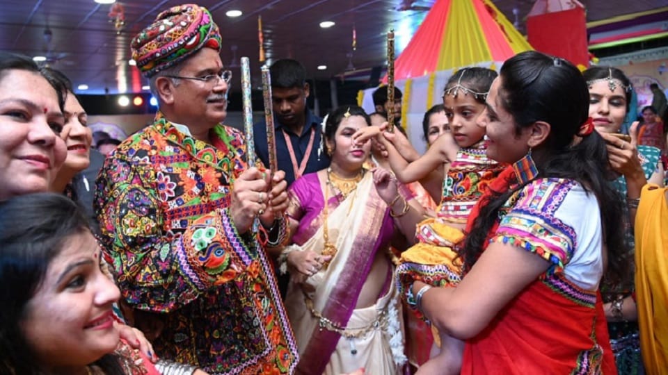Chhattisgarh CM Bhupesh Baghel takes part in Garba Raas in traditional attire