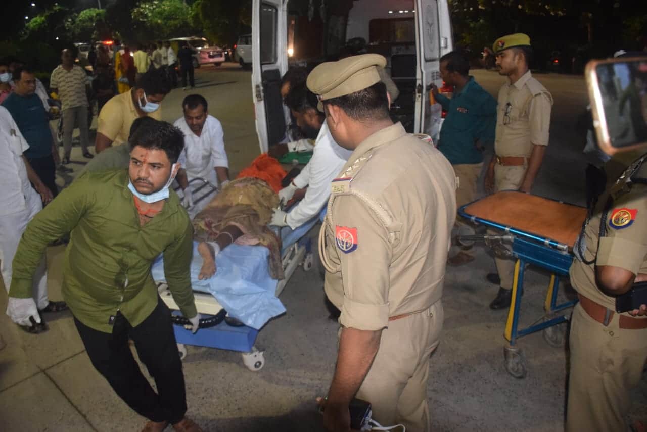 Bhadohi Durga Puja Pandal Fire Break Case More than 67 Injured See Photos