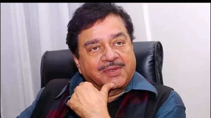 Before rahul gandhi press conference today, shatrughan sinha told about congress leader and PM Narendra Modi
