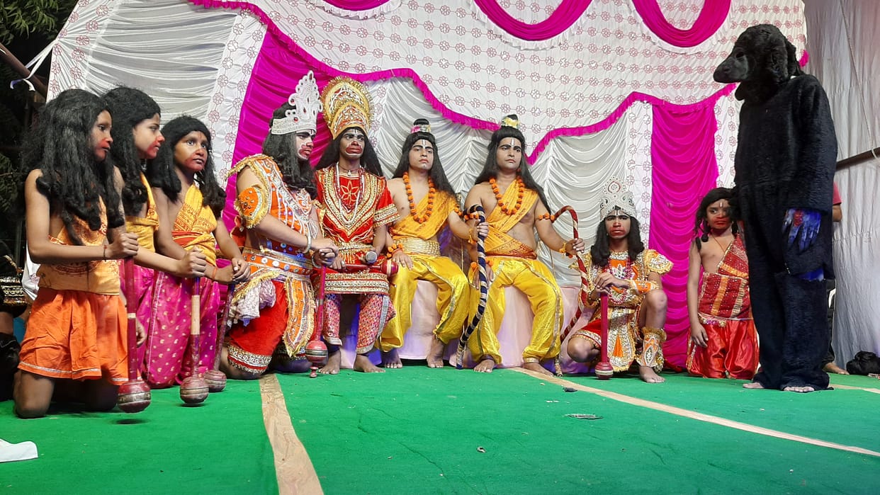 The audience became emotional when Lakshman became unconscious