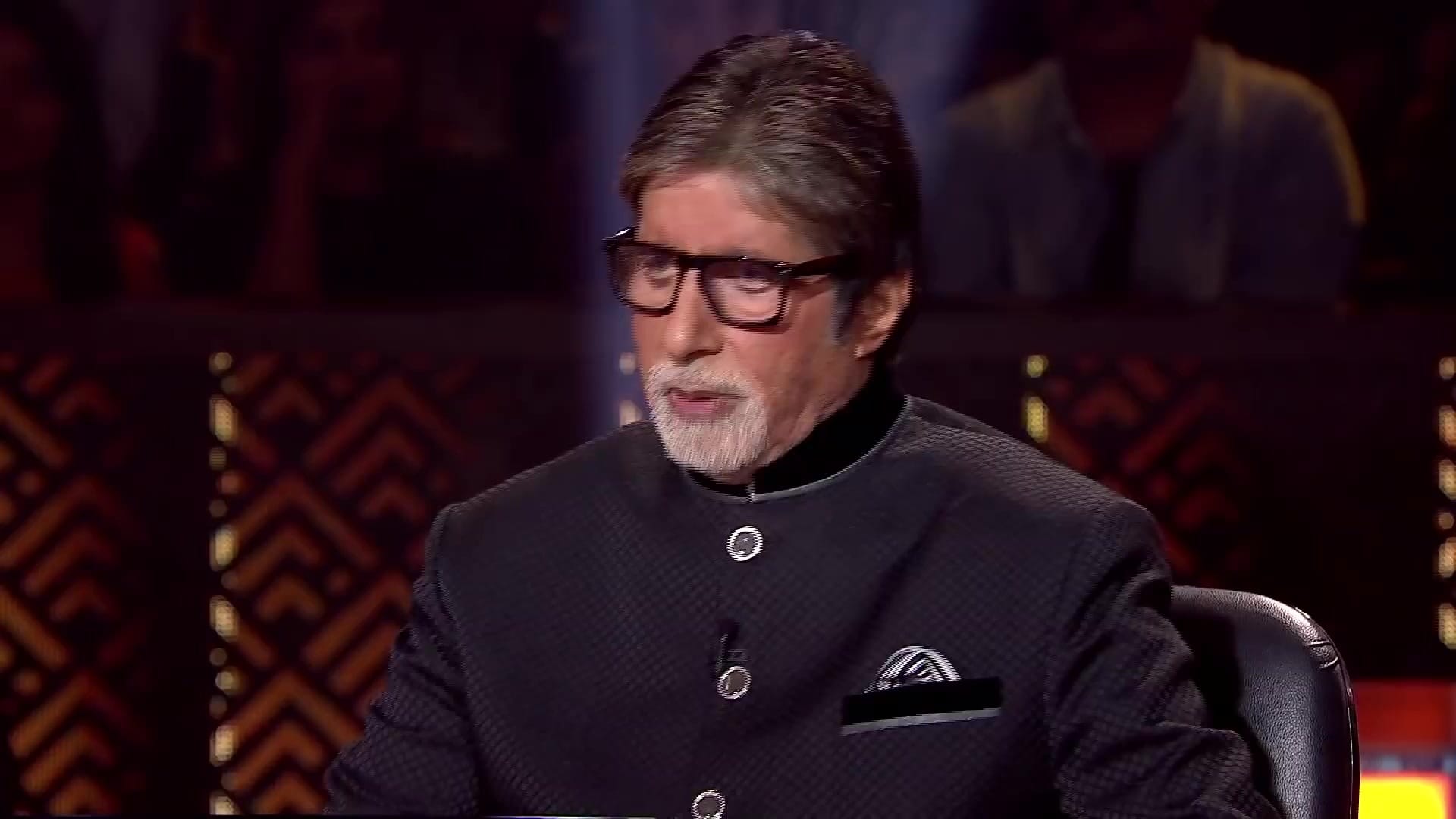 Amitabh Bachchan Birthday: From bell bottom to hoodies actor has proved himself as fashion icon in every era